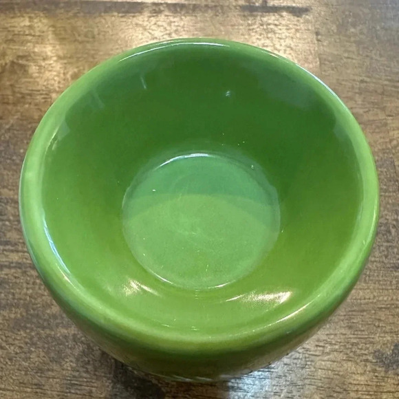 SCENTSY GROTTO GREEN FERN PLUG IN WARMER- New in Box - Picture 5 of 7